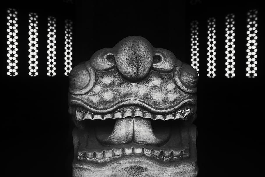museau de chien foo, représentation, à l'intérieur, art et Artisanat, personne, fermer, sculpture, la créativité, statue, représentation humaine, illuminé, partie du corps, architecture, fond noir, religion, croyance, OS, prise de vue en studio, 4K