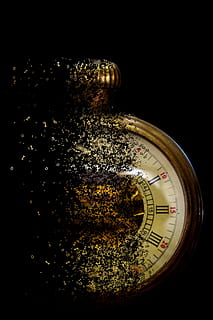 ur, numre, tid, timer, minutter, ure, gammel, alder, sekunder, time, aftale, symbol, sekund, mekanisk, aldrende, minut, urskive, slutningen, tæt på, måleinstrument, Målestok, studio skud, ingen mennesker, indendørs, stilleben, nummer, enkelt objekt, teknologi, form, sort baggrund, måling, udstyr, nøjagtighed, metal, måler - måleinstrument, geometrisk form, vægt, 5K, CC0, offentligt domæne, royaltyfrie