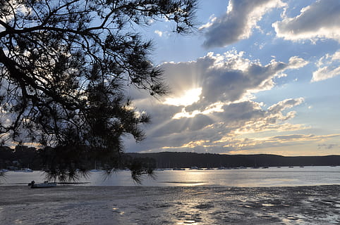 Pittwater, Dämmerung, Silber-, Wolken, Wasser, Himmel, Baum, Schönheit in der Natur, Pflanze, wolke - himmel, Szenen - Natur, Ruhe, Natur, ruhige Szene, Sonnenuntergang, keine Leute, kalte Temperatur, Land, Winter, Nicht-städtische Szene, idyllisch, Schnee, draußen, 4K, CC0, gemeinfrei, lizenzfrei