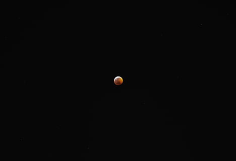 kameri, tutulma, gece vakti, doğa, açık havada, ay Tutulması, Evren, ay, gece, astronomi, uzay, minecraft, Dolunay, küre, Su, okyanus, deniz, kuyrukluyıldız, gezegen, yıldızlı gökyüzü, toprak, insansız, kopya alanı, gökyüzü, sakin sahne, karanlık, huzur, top, doğada güzellik, manzaralar - doğa, daire, açık hava, siyah renk, geometrik şekil, siyah arka plan, 5K, CC0, kamu malı, telif ücretsiz