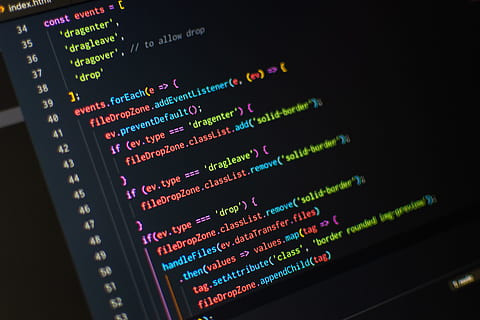 moniteur, l'affichage, codes index.html, javascript, vscode, éditeur, code, traîne, html5, foncé, laissez tomber, la programmation, noir, time2hack, moniteur d'ordinateur, La technologie, Les données, ordinateur, l'Internet, logiciel d'application, affichage numérique, bleu, logiciel, support d'information, affaires, pc, écran visuel, html, Affichage à cristaux liquides, fermer, arrière-plans, écran, Java, affichage de détail, 5K, CC0, domaine public, libre de droits