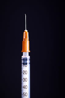 uno, herramienta, gris, vacío, macro, objeto, detalle, inyectar, jeringuilla, médico, de cerca, medicina, inyección, equipo, cuidado de la salud, foto de estudio, calor - temperatura, adentro, fondo negro, número, copia espacio, solo objeto, nadie, llama, fuego, ardiente, suministros médicos, separar, color naranja, fondo de color, fuego - fenómeno natural, iluminado, inyectando, cuidado, 4K, CC0, dominio público, libre de derechos