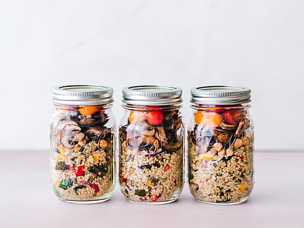 tre, fuld, klar, glas krukker, låg, krukke, mad, plante, glas, keramik, vase, potteplante, måltid prep, sund og rask, mason jar, konfekture, søde sager, grøntsag, måltid, frokost, papir, konfetti, plantageejer, urter, mad og drikke, beholder, studio skud, sund kost, indendørs, velvære, side om side, ingen mennesker, valg, hvid baggrund, friskhed, variation, stilleben, i en række, glas - materiale, hjemmelavet, frugt, Vegetarmad, marineret, 5K, CC0, offentligt domæne, royaltyfrie