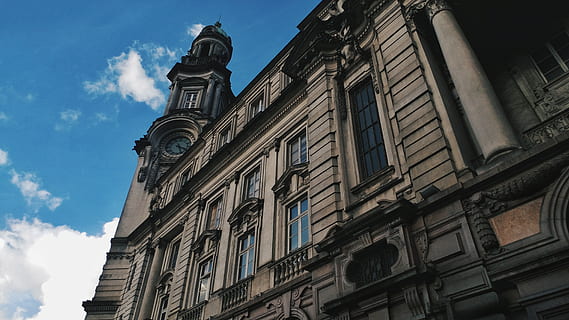 brasilien, kaffe museum, arkitektur, bygning udvendig, bygget struktur, lav vinkel visning, himmel, sky - himmel, bygning, ingen mennesker, historie, fortiden, dag, natur, vindue, by, gammel, udendørs, rejsemål, Kunst og håndværk, skulptur, rejse, udsmykkede, 5K, CC0, offentligt domæne, royaltyfrie