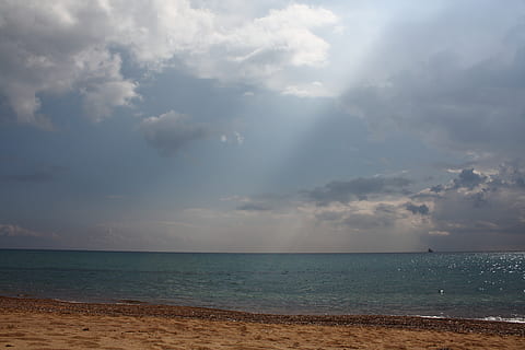 sea, beach, clouds, sky, cloud - sky, water, scenics - nature, horizon, beauty in nature, land, horizon over water, tranquility, tranquil scene, nature, idyllic, no people, outdoors, remote, non-urban scene, location, 4K, CC0, public domain, royalty free