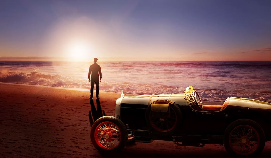 solnedgang, hav, oldtimer, mand, sand, strand, fodspor, belysning, ensom, stille, bred, hvile, humør, følelser, vand, surf, bølge, baggrundsbelysning, sol, himmel, tusmørke, foto manipulation, god udsigt, solopgang, ferier, transportmidler, transportform, en person, stående, fuld længde, rejse, jord, horisont, natur, skønhed i naturen, voksen, horisont over vand, fritidsaktivitet, bagfra, udendørs, frihed, kigger på visning, tur, 5K
