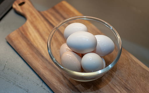 eggs, easter, as, eating, easter egg, egg, food, tasty, healthy, shell, the bowl, board, food and drink, table, wood - material, still life, indoors, bowl, close-up, freshness, high angle view, no people, sweet food, focus on foreground, sweet, wellbeing, indulgence, kitchen utensil, healthy eating, container, temptation, glass, tray, 4K, CC0, public domain, royalty free