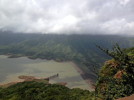 legeme, vand, omgivet, træer, overskyet, skyer, Sky, træ, bakke, klippeafsats, sø, klippe, natur, vandring, rejse, bro, ferie, antenne, sand, foothill, jungle, pumpestation, reservoir, dæmning, tåge, bjerg, landskab, udendørs, scenics, flod, Asien, Skov, berømte sted, sommer, himmel, turisme, luftfoto, kulturer, skønhed i naturen, 2K, CC0, offentligt domæne, royaltyfrie