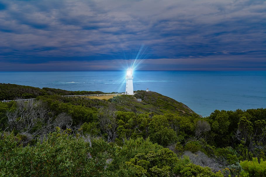 far, ajuda, seguretat, segur, línia de costa, Costa, vela, estiu, inspirar, magra, espectacle, orientació, australium, victorium, gran carretera de mar, llum, capa, cape otway, otway, Parc Nacional, aigua, cel, mar, núvol - cel, bellesa a la natura, escenics - natura, naturalesa, planta, terra, arquitectura, horitzó sobre l’aigua, horitzó, estructura construïda, exposició llarga, platja, il·luminat, arbre, escena tranquil·la, a l'aire lliure, poder a la natura, 5K
