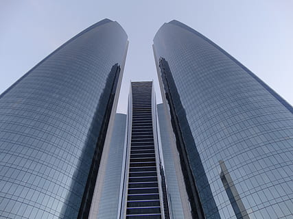 dangoraižis, Abu Dabis, architektūra, fasadas, pastatas, dangoraižiai, pastatyta struktūra, žemas kampo vaizdas, dangus, pastato išorė, biurų pastato išorė, miestas, aukštas - aukštas, modernus, švarus dangus, biuras, pobūdį, bokštas, nėra žmonių, lauke, dieną, kelionės tikslai, finansinis rajonas, 5K, CC0, Viešasis domenas, nemokamai