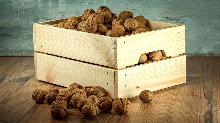 a închide, hârtie, masa, fundal, Colectie, recipient, ladă, a decupa, întuneric, uscat, alimente, greu, sănătos, nuca, rustic, natură moartă, nuci, lemn, de lemn, podea de lemn, lemn - material, mancare si bautura, în interior, grup mare de obiecte, cutie, prospeţime, nici o persoana, mâncat sănătos, bunăstare, grup, coş, grup de obiecte, piuliță - mâncare, nuc, maro, cutie - container, mancare frantuzeasca, 5K
