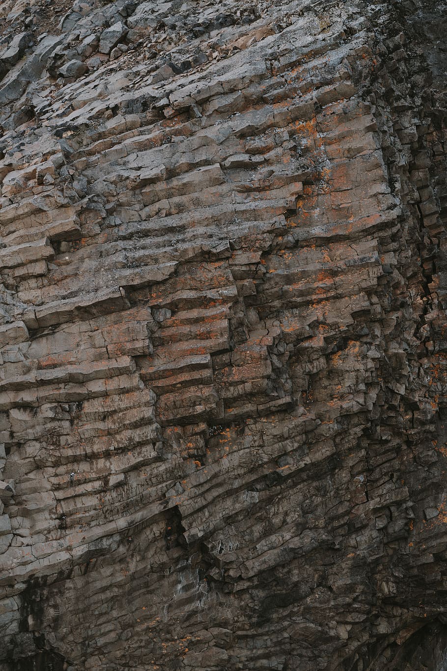 brun grotte, tekstureret, fuld ramme, baggrunde, ru, mønster, træ, naturligt mønster, tæt på, ingen mennesker, natur, dag, træstamme, bagagerum, plantebark, udendørs, træ - materiale, plante, Brun, bark, solid, tekstureret effekt, eroderet, lagdelt, 8K