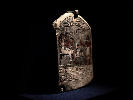 egyptiske sten script, sort baggrund, indendørs, studio skud, håndværk, Kunst og håndværk, ingen mennesker, menneskelig repræsentation, repræsentation, enkelt objekt, gammel, tæt på, gamle civilisation, historie, finansiere, carving - håndværk produkt, betalingsmiddel, mandlig lighed, kreativitet, fortiden, arkæologi, 8K, CC0, offentligt domæne, royaltyfrie