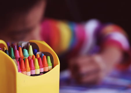 crayons, drawing, art, creative, colors, colours, multi colored, choice, one person, pencil, close-up, indoors, variation, selective focus, human hand, human body part, focus on foreground, hand, childhood, child, offspring, large group of objects, lifestyles, casual clothing, art and craft, 4K, CC0, public domain, royalty free