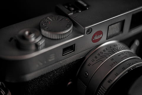 grijze slr camera, technologie, muziek-, controle, lawaai, knop, Controlepaneel, kunst cultuur en entertainment, uitrusting, communicatie, radio-, stereo, geluidsapparatuur, geluidsopnameapparatuur, wijzerplaat, druk op de knop, het luisteren, detailopname, binnenshuis, verbinding, geen mensen, elektrische apparatuur, zilverkleurig, versterker, Radio zender, 5K, CC0, publiek domein, royaltyvrij
