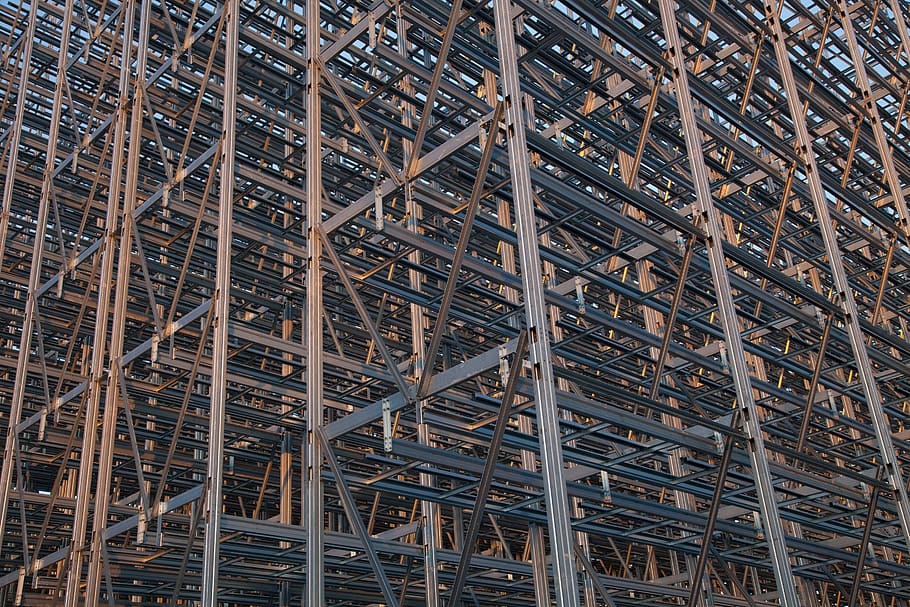 scafold, arquitectura, estructura, construir, construcció, lloc de construcció, industria de la construcció, indústria, marc complet, bastides, estructura construïda, dia, edifici, fons, desenvolupament, cap gent, metall, abundància, a l'aire lliure, vista d’angle baix, incomplet, patró, magatzem, naturalesa, aliatge, acer, 5K