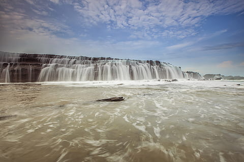 waterfalls, rock cliff, background, beach, clouds, current, daylight, flow, foam, landscape, mountains, nature, ocean, rocks, scenery, scenic, sea, seascape, sky, surf, water, waterfall, waves, winter, motion, scenics - nature, beauty in nature, long exposure, waterfront, blurred motion, cloud - sky, day, no people, flowing water, flowing, power, tourism, travel destinations, power in nature, outdoors, 1080P, CC0, public domain, royalty free