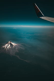 aereo, fotografia, montagna, ala, guardando giù, viaggio, volo, volante, la neve, mancia, vertice, picco, Cloudscape, trasporto, nevicata, calotta di ghiaccio, kal visual, felicità, contento, cielo, blu, Paesaggi, natura, nuvola - cielo, paesaggio, picco di montagna, vacanze, turismo, vista aerea, destinazioni di viaggio, mezzi di trasporto, all'aperto, nessuno, in alto, finestra, veicolo aereo, 2K, CC0, dominio pubblico, privo di copyright