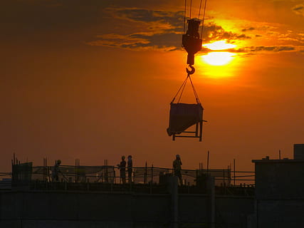 sitio, construcción, obrero, trabajo, humano, actividad, arquitectura, edificio, construir, puesta de sol, cielo, color naranja, silueta, estructura construida, nube - cielo, naturaleza, exterior del edificio, al aire libre, barandilla, colgando, Dom, ciudad, transporte, equipo de iluminación, nadie, agua, luz del sol, 4K, CC0, dominio público, libre de derechos