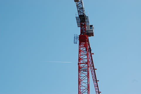 shipyard, building, crane, elevator, height, crane - construction machinery, low angle view, tall - high, metal, sky, industry, clear sky, machinery, development, construction site, day, construction industry, architecture, no people, blue, copy space, nature, construction machinery, built structure, red, outdoors, construction equipment, global communications, 2K, CC0, public domain, royalty free
