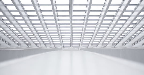 arquitectura, edifici, claraboia, finestra, Bèlgica, Lieja, estructura, resum, blanc, sostre, paper, passadís, art Modern, art, disseny, tren, estació, guillemins, a l'interior, estructura construïda, cap gent, modern, patró, Color blanc, dia, vista d’angle baix, futurista, característica arquitectònica, arcade, fons, funció de construcció de parets, oficina, netejar, 4K, CC0, domini públic, lliure de regalies