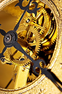 antiguo, cita, reloj, cuenta regresiva, fecha tope, marcar, elegante, oro, horas, medianoche, minutos, numerales, paso, punteros, presión, romano, segundo, brillante, hora, doce, vendimia, viento, , engranaje, maquinaria, parte de maquina, equipo, mecanismos de relojería, metal, tecnología, color dorado, de cerca, nadie, exactitud, instrumento de tiempo, latón, complejidad, rueda, industria, equipo industrial, reloj de bolsillo, la cara del reloj, 2K, CC0, dominio público, libre de derechos