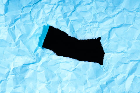 baggrund, , afbestille, ren, tæt på, begreber, krølle, krøllet, knust, slette, Dokumenter, dump, affald, makro, objekt, forældet, gammel, side, papir, genbrug, skrot, enkelt, sparsomme, struktur, hvid, indpakning, rynket, baggrunde, hul, revet i stykker, breaking, tekstureret, beskadiget, gået i stykker, kopiere plads, knoglebrud, ingen mennesker, revnet, hvid farve, sort farve, ru, abstrakt, blank, mønster, smuds, skilt, aggression, i udkanten af, snavset, nedrevet, tekstureret effekt, 2K, CC0, offentligt domæne, royaltyfrie