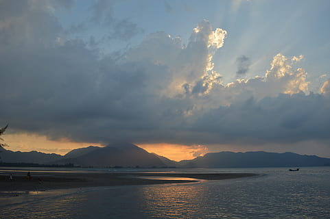 soumrak, pláž, aceh, nebe, scenics - příroda, mrak - nebe, krása v přírodě, hora, voda, klidné scény, klid, moře, západ slunce, mimoměstské scény, idylický, Příroda, nábřeží, nikdo, přistát, silueta, venku, 5K, CC0, veřejná doména, bez autorských práv