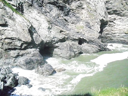 riu, vall, corrent, ràpida, canyon, barranc, wadi, moraine, forma de terra, característica geogràfica, fenomen geològic, rock, bellesa a la natura, aigua, naturalesa, rock - object, dia, sòlid, cap gent, formació de roca, a l'aire lliure, moviment, escenics - natura, escena no urbana, terra, tranquil·litat, medi ambient, penya-segat, geografia física, geologia, formació, aigua que flueix, que flueix, erosionat, 1080P, CC0, domini públic, lliure de regalies