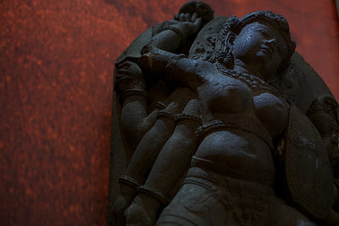 Indonesien, Ost-Java, Statue, Arca, patung, Skulptur, menschliche Darstellung, Kunst und Handwerk, Darstellung, Kunst, Kreativität, männliche Ähnlichkeit, die Architektur, keine Leute, Nahansicht, Religion, Spiritualität, Geschichte, die Vergangenheit, Glauben, gebaute Struktur, Anbetungsstätte, Flachwinkelansicht, alt, aufwendig, 4K, CC0, gemeinfrei, lizenzfrei