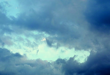 nor, noros, VSCO, azur, colorate, Italia, lună, nor - cer, cer, frumusețe în natură, fundaluri, Cloudscape, dramatic cer, nici o persoana, albastru, atmosfera, scenice - natura, atmosfera moody, natură, mediu inconjurator, vedere unghiulară joasă, furtună, acoperit de nori, vânt, în aer liber, întuneric, meteorologie, de rău augur, climat, 1080P, CC0, domeniu public, fără drepturi de autor