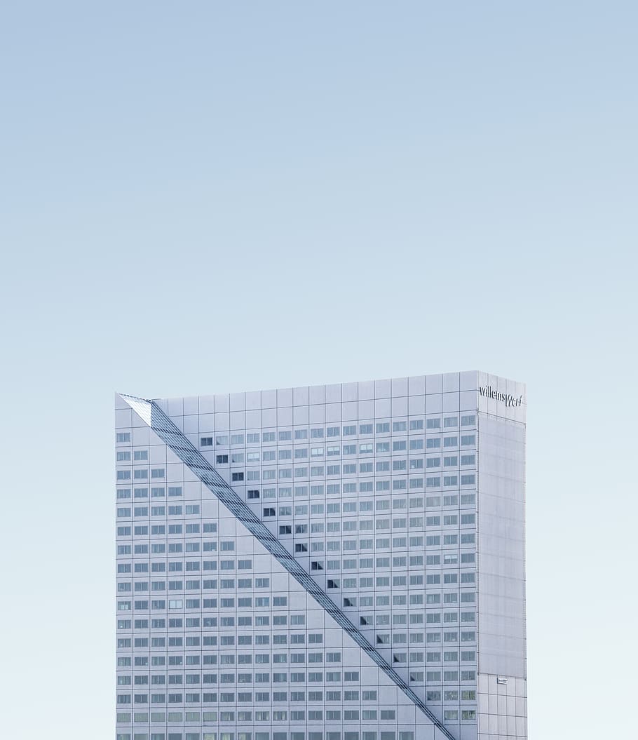 edifici alt, edifici, cel, arquitectura, finestra, resum, blau, ciutat, urbà, degradat, reflexió, disseny modern, mínim, gratacels, gràfic, negocis, modern, creatiu, minimalporn, architectureporn, forma, edifici d'oficines, escena urbana, exterior de l'edifici, estructura construïda, torre, vidre - material, paisatge urbà, alta - alta, districte del centre de la ciutat, a l'aire lliure, façana, vida de ciutat, cap gent, futurista, horitzó urbà, dia, oficina, Finances, fons, industria de la construcció, 5K