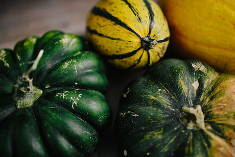 variety of pumpkins, healthy, health, autumn, fall, pumpkin, vegetable, halloween, seasonal, october, november, food and drink, food, healthy eating, freshness, wellbeing, fruit, no people, organic, ripe, green color, yellow, squash - vegetable, close-up, raw food, nature, backgrounds, market, large group of objects, outdoors, vegetarian food, 5K