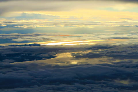 tramonto, nuvole, cielo, natura, in serata, riflessione, solare, luce, marino, nuvola - cielo, bellezza nella natura, scenics - natura, Cloudscape, la tranquillità, nessuno, scena tranquilla, cielo drammatico, all'aperto, sfondi, idilliaco, nuvoloso, soggezione, ambiente, atmosfera, soffice, meteorologia, sopra, 2K, CC0, dominio pubblico, privo di copyright