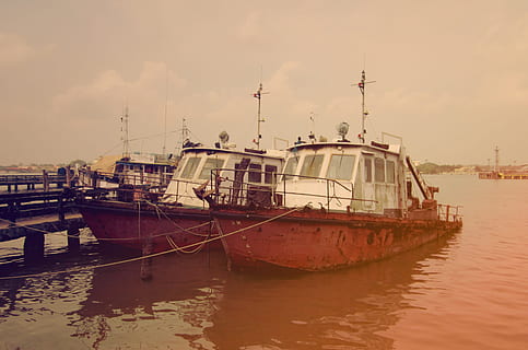 rotting boats, automobile, automotive, boats, fishermen, fishing, sea, transportation, nautical vessel, mode of transportation, water, sky, cloud - sky, ship, nature, no people, moored, waterfront, reflection, travel, outdoors, day, sunset, fishing industry, passenger craft, fishing boat, sailboat, anchored, 2K, CC0, public domain, royalty free