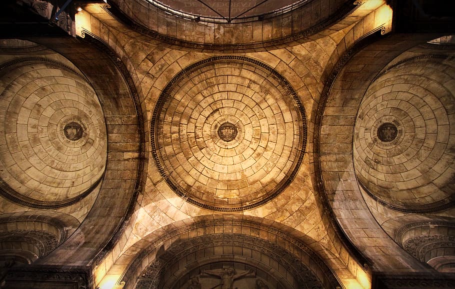arquitectura, endins, francès, edifici., tempestuós, ennuvolat, Església, angle, moddy, humor, foscor, fosc, contrast, patró, sostre, edifici, França, pari, cap gent, el passat, història, disseny, forma geomètrica, cercle, a l'interior, forma, marc complet, estructura construïda, fons, vista d’angle baix, directament a sota, cúpula, primer pla, destinacions de viatge, característica arquitectònica, ornamentat, arquitectura i art, concèntric, 4K
