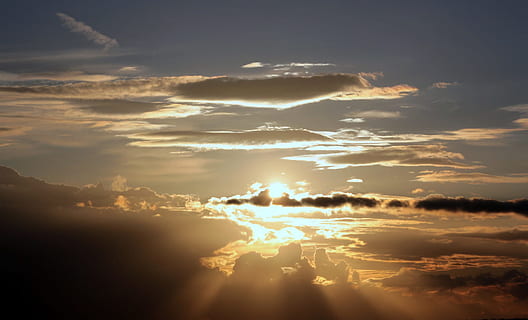 apus de soare, cadru, a stabilit, natură, ajun, seară, nor - cer, cer, lumina soarelui, scenice - natura, liniște, frumusețe în natură, rază de soare, Cloudscape, o scenă liniștită, soare, nici o persoana, mediu inconjurator, iluminat, dramatic cer, idilic, în aer liber, lentila flacara, luminos, 1080P, CC0, domeniu public, fără drepturi de autor