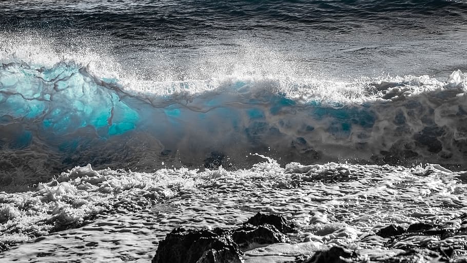 onda, Surf, acqua, oceano, natura, spray, spruzzo, movimento, paesaggio marino, turchese, spettacolare, mare, bellezza nella natura, scenics - natura, sport, giorno, nessuno, sport acquatico, temperatura fredda, spruzzi, ghiaccio, energia, all'aperto, potere in natura, congelato, acqua corrente, 5K