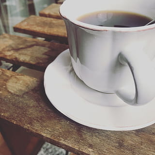 Italia, Cameri, kautta giacomo matteotti, kahvi, coffeepassion, balconylifestyle, hyytävä, juoda, kuppi, ruoka ja juoma, virvoke, muki, pöytä, asetelma, kahvijuomaa, tee, kahvikuppi, sisällä, saviastiat, lähikuva, pikkulautanen, puu - materiaali, kuuma juoma, teetä - kuumaa juomaa, tuoreus, ei ihmisiä, teekuppi, alkoholittomat juomat, 2K, CC0, public domain, rojaltivapaa