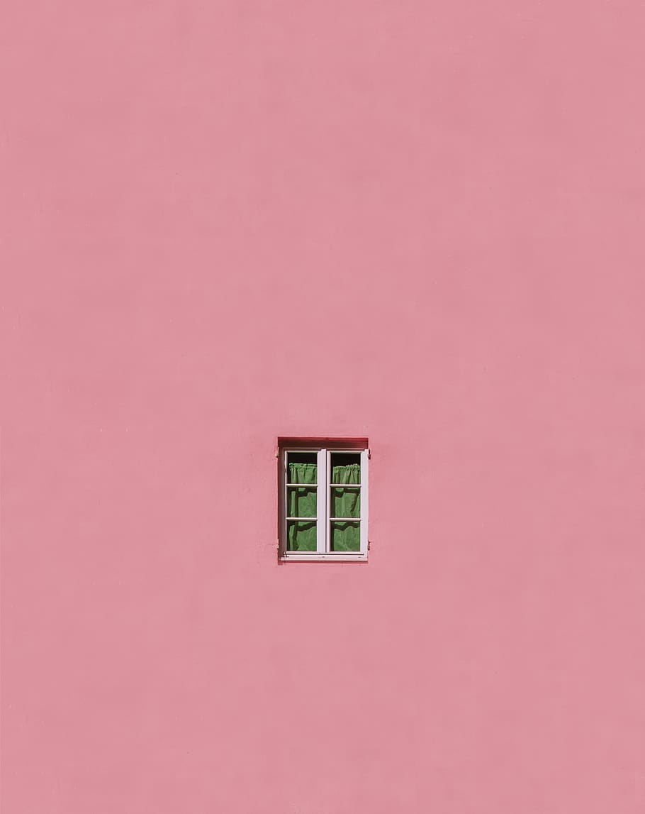 finestra, rosa, paret, edifici, arquitectura, color rosa, còpia espai, cap gent, funció de construcció de parets, exterior de l'edifici, estructura construïda, casa, a l'aire lliure, dia, barri residencial, vermell, primer pla, senzillesa, fons, porpra, vista d’angle baix, 1080P