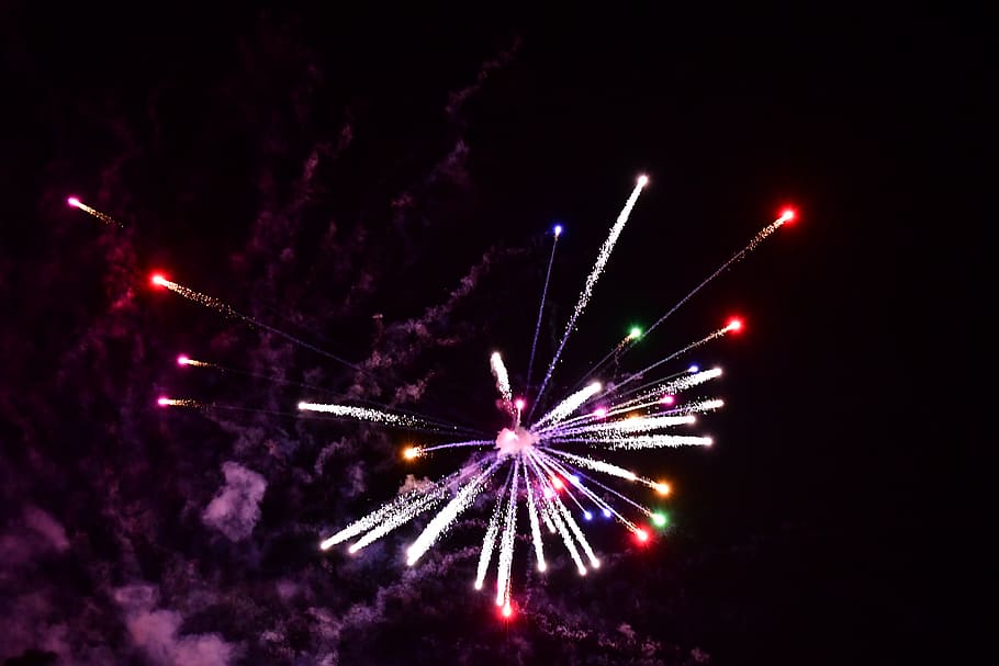 Bèlgica, tielt, il·luminat, nit, moviment, cultura i entreteniment artístic, focs artificials, cel, celebració, exhibició de focs artificials, cap gent, esdeveniment, explosió, naturalesa, a l'aire lliure, passeig pel parc d’atraccions, exposició llarga, Parc d'atraccions, brillant, roda de ferris, focs artificials - objecte fet per l'home, fum - estructura física, 5K
