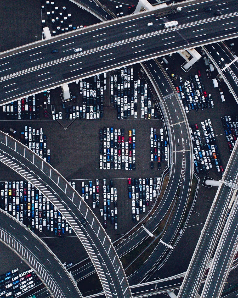 graue Straßenkunst, Transport, Transportmittel, High Angle View, Flugzeug, Luftfahrzeug, Luftaufnahme, keine Leute, Komplexität, Stadt, Reise, die Architektur, Straße, beleuchtet, Nacht-, Auto, Cockpit, Landfahrzeug, Verbindung, drinnen, Markierung, Luft-und Raumfahrtindustrie, 2K
