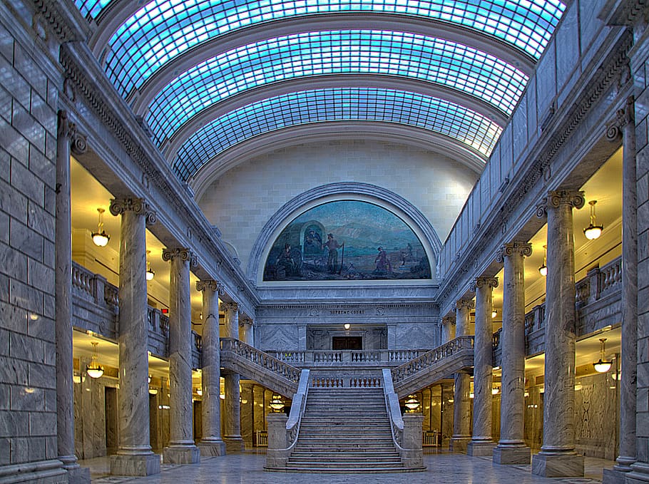 blanc, concret, 2 plantes, Edifici de 2 plantes, arc, arquitectura, edifici, sostre, ciutat, construcció, vidre, hdr, a l'interior, llum, llums, modern, reflexió, es mou, torre, tub, urbà, finestres, estructura construïda, il·luminat, destinacions de viatge, viatjar, cap gent, equips d’il·luminació, el passat, negocis, història, escala, turisme, gratacels, llum elèctrica, 4K