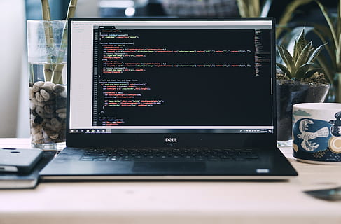 programme, portable, écran, ordinateur, code, codage, dell, agresser, tasse, développement, conception, téléphone, technologie, La technologie, travail, espace de travail, travail à domicile, poste de travail, la communication, Technologie sans fil, table, personne, lien, affaires, à l'intérieur, équipement informatique, verre - matériel, fermer, moniteur d'ordinateur, meubles, clavier, transparent, Bureau, texte, 5K, CC0, domaine public, libre de droits
