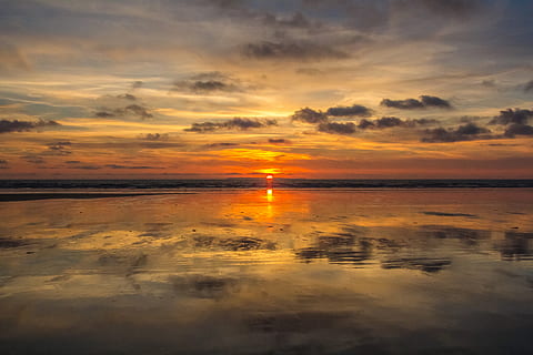calm, body, water, golden, hour, beach, cloud, clouds, dawn, evening, light, low tide, nature, ocean, reflection, sand, sea, seascape, sky, summer, sun, sunset, beauty in nature, scenics - nature, orange color, cloud - sky, tranquility, tranquil scene, land, no people, dramatic sky, idyllic, outdoors, horizon over water, 5K, CC0, public domain, royalty free