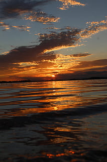 szenisch, Aussicht, Ozean, Sonnenuntergang, Strand, Wolken, Dämmerung, Umgebung, Horizont, idyllisch, Natur, draußen, friedlich, Reflexion, Wellen, Landschaft, Meer, seelandschaft, Himmel, Sommer-, Sonnenaufgang, still, Wasser, wolke - himmel, Szenen - Natur, Schönheit in der Natur, Ruhe, orange Farbe, ruhige Szene, keine Leute, Ufergegend, Horizont über Wasser, Land, Bewegung, 5K, CC0, gemeinfrei, lizenzfrei