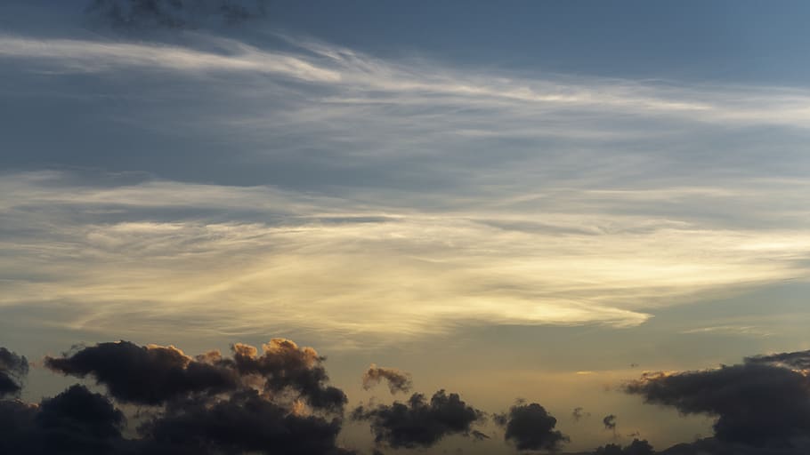 núvols de cúmuls, núvol, cel, naturalesa, temps, a l'aire lliure, donnalucata, Itàlia, cloudscape, posta de sol, textura, resum, buscant, aire, Cúmulus, Serra, muntanya, paisatge, núvols, núvol - cel, bellesa a la natura, escenics - natura, tranquil·litat, escena tranquil·la, cap gent, vista d’angle baix, idíl·lic, arbre, dia, llum solar, planta, silueta, escena no urbana, 4K