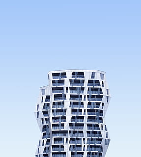 blanc, alt, edifici de pujada, cel, finestra, façana, edifici, gratacels, blau, arquitectura, geomètric, ciutat, urbà, modern, brillant, angle, fons de pantalla, gràfic, negocis, creatiu, minimalporn, architectureporn, cel clar, exterior de l'edifici, estructura construïda, cap gent, naturalesa, a l'aire lliure, exterior d’edifici d’oficines, dia, assolellat, oficina, patró, compost digital, apartament, 2K, CC0, domini públic, lliure de regalies