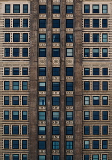 arquitectura, edifici, infraestructura, estructura, establiment, apartament, finestres, condomini, hotel, estructura construïda, exterior de l'edifici, finestra, marc complet, patró, cap gent, fons, ciutat, a l'aire lliure, blau, vidre - material, dia, en fila, vista d’angle baix, repetició, costat a costat, modern, barri residencial, exterior d’edifici d’oficines, 2K, CC0, domini públic, lliure de regalies