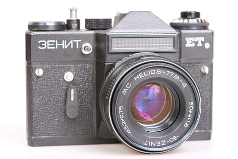 Kamera, alt, Objekt, retro, klassisch, Weiß, Fotografie, isoliert, obsolet, Wiederbelebung, schwarz, Technologie, Ausrüstung, Linse, Design, Karosserie, fotografisch, Antiquität, Hintergrund, zurück, Instrument, fotografieren, optisch, Gerät, Zenit, Kamera - Fotoausrüstung, Fotografie-Themen, Objektiv - optisches Instrument, Fotoausrüstung, Linse - Auge, ausgeschnitten, einzelnes Objekt, Studioaufnahme, weißer Hintergrund, schwarze Farbe, Retro-Stil, Digitalkamera, Elektronik-Industrie, keine Leute, Industrie, drinnen, Nahansicht, Heimvideokamera, Spiegelreflexkamera, Video, elektrische Ausrüstung, 720P, CC0, gemeinfrei, lizenzfrei